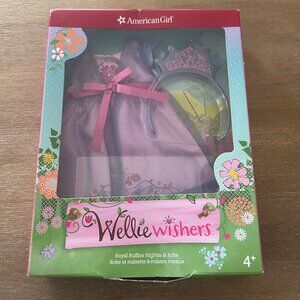 NWB American Girl WellieWishers Royal Ruffles Nightie & Robe